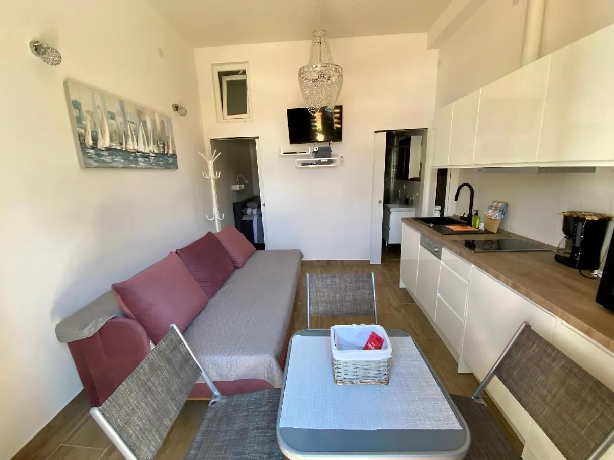 Pearl Apartment פולה
